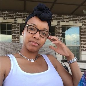 Meet your Posher, Kimberly